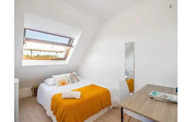 Apartamento 17 Dormitorios Madrid Estudiantes Grupo Grande