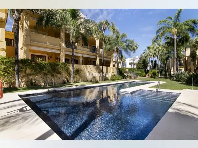 Apartamento 3 Dormitorios Milla de Oro Marbella