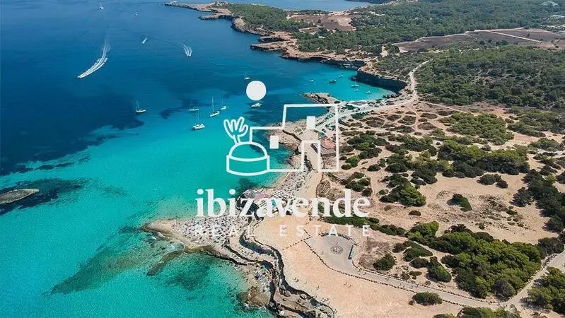 Terreno 70000m2 Cala Conta Ibiza Dos Casas Vistas Panoramicas