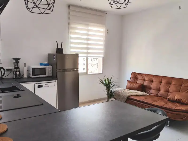 Habitacion Doble Moderna para Estudiantes Cerca del Metro