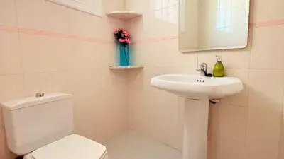 Piso en Venta en Bigastro 90m2 3 Habitaciones 2 Aseos