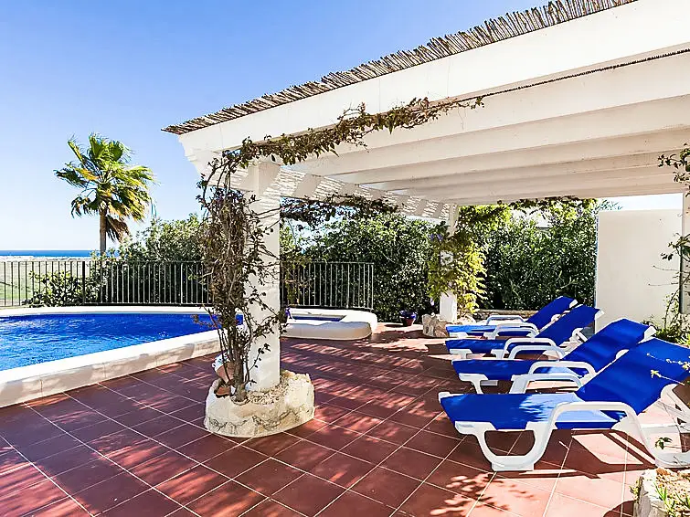 Casa Villa 4 Dormitorios Alquiler Pego Espaa
