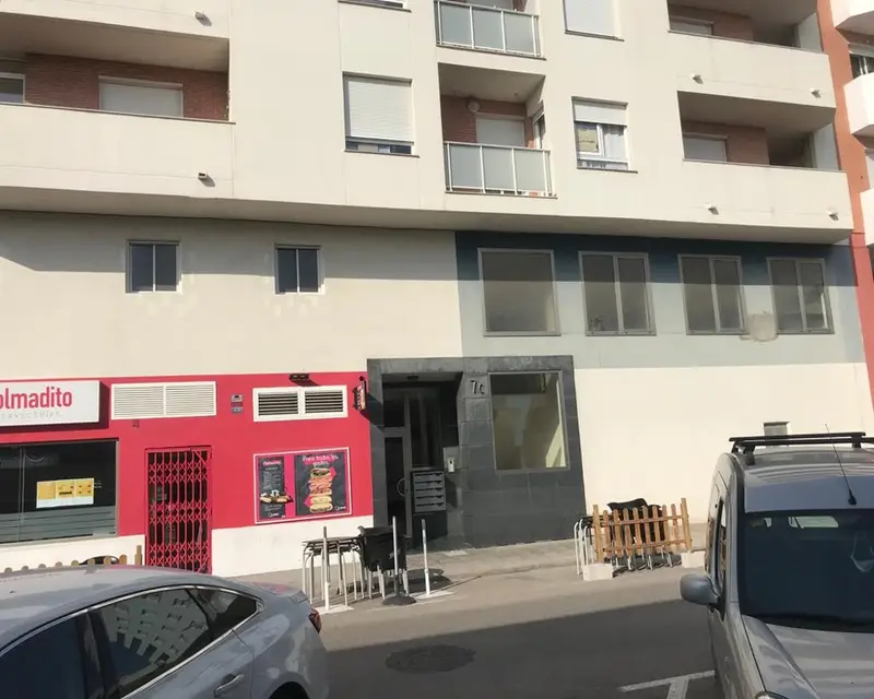 Garaje en Venta en Oliva 14m²