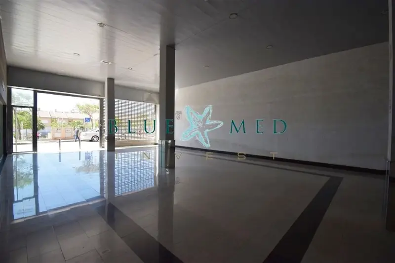 Venta Local Comercial Mazarrón 400m2 Oportunidad