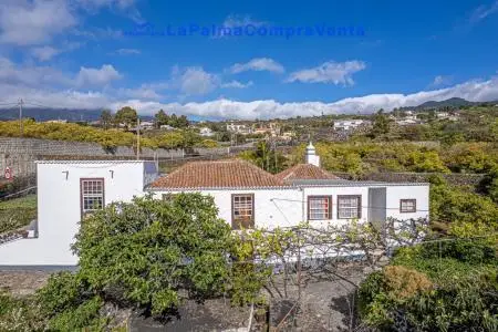 Casa de Campo Canaria en Venta - 3 Dormitorios - Para Reformar