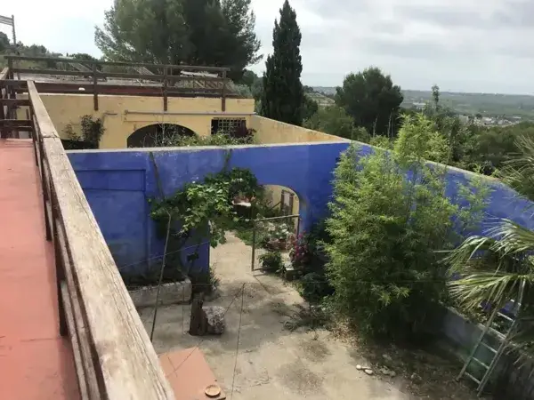 Villa Rustica con 2 Viviendas en Alcanar