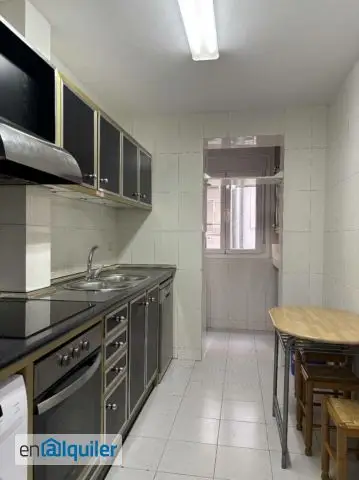 Alquiler Piso Amueblado Centro 3 Dormitorios Estudiantes