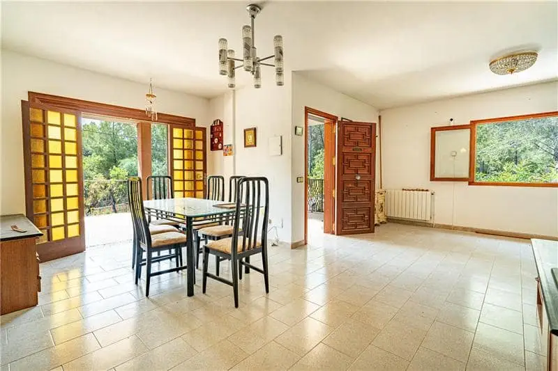 Chalet con Piscina en Esporles Mallorca 2 Viviendas