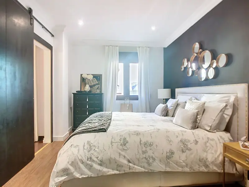 Lujo en el Centro Histórico de Málaga: Piso de 3 Dormitorios