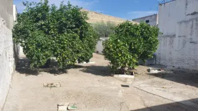 Casa en venta en Carretera Bética, cerca de Calle de Cáceres