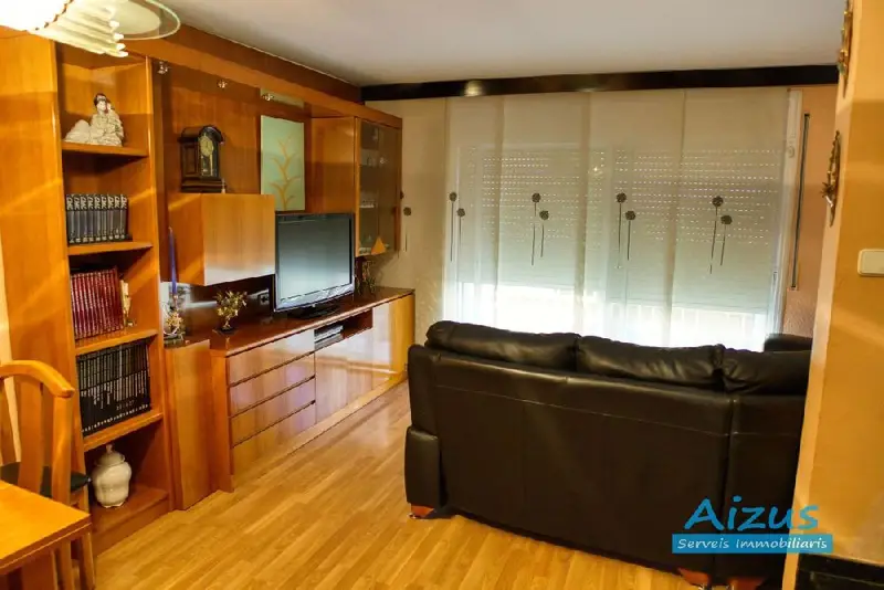 Venta Adosado con trastero en Centre, Mollet del Valles - Ref: 5176