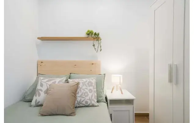 Habitacion en Madrid Plaza Jose Moreno Villa Alquiler