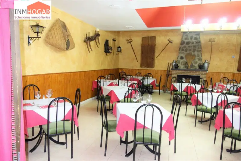 Venta Local Comercial Avila Restaurante 311m2 Zona Turistica