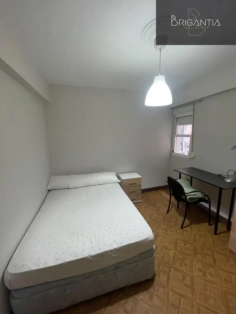 Alquiler Piso 2 Dormitorios A Coruna Ciudad Estudiantes