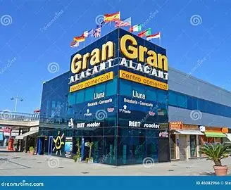 Villa de Lujo 4 Dormitorios Gran Alacant Piscina Terrazas Jardin