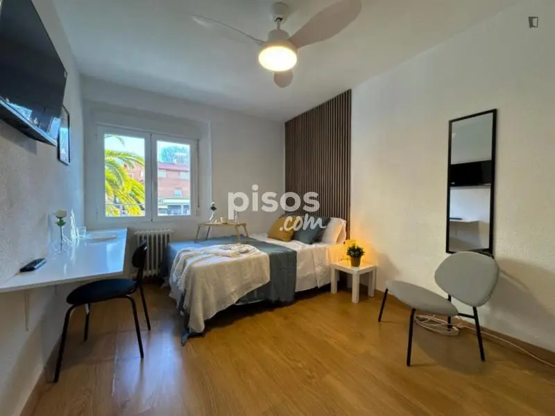 Habitacion Privada en Piso de 5 Habitaciones Mostoles