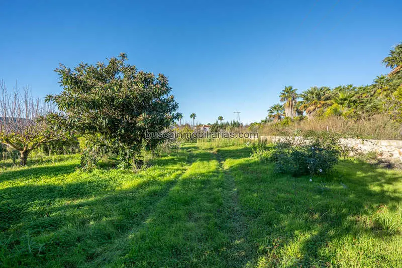 Parcelas Urbanas en Venta Jávea 6832m2 Vistas al Valle y Montgó