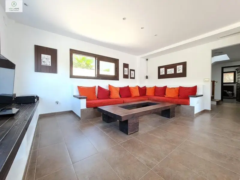Casa en Gandia Marxuquera 3 dormitorios 2 baños jardin piscina