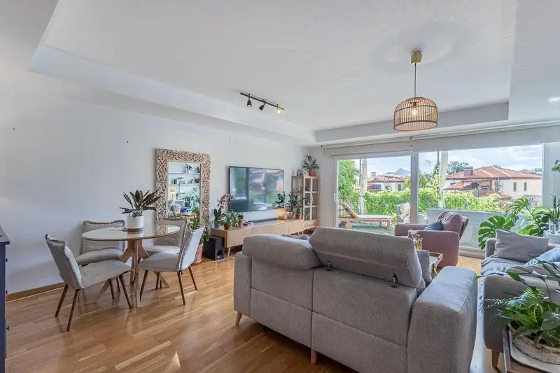 Chalet en venta en Albolote Granada