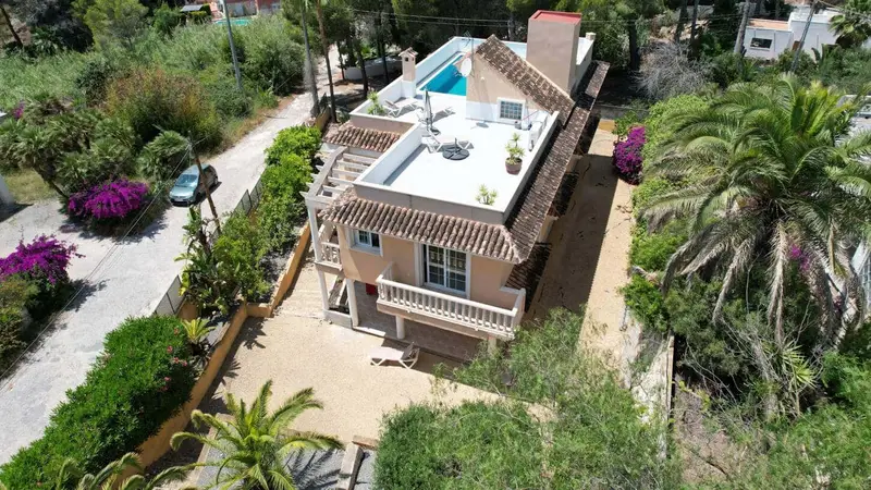 Villa Moderna en Altea con Vistas al Mar y Piscina en Azotea