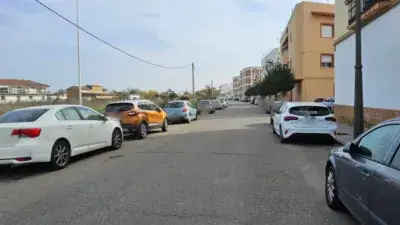 Venta de Piso en Palma del Rio: Oportunidad de Inversion
