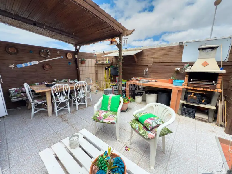 Casa Pareada en Primera Linea de Playa Telde