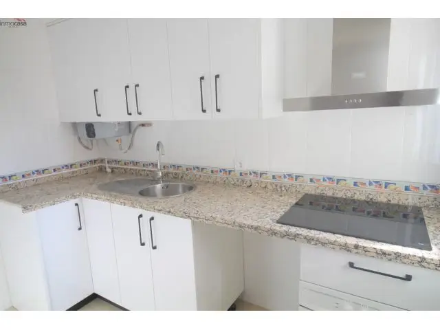 Apartamento 2 Dormitorios Armilla Comunidad Incluida Garaje Trastero