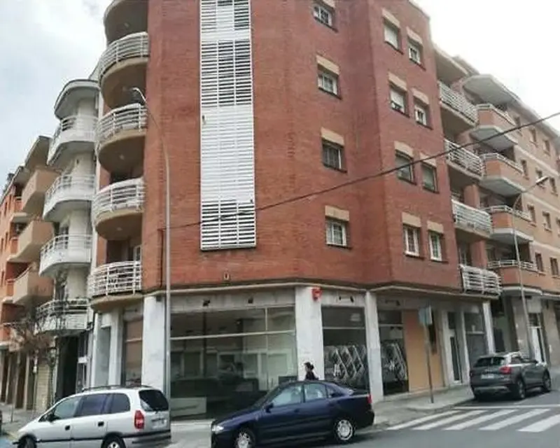 Local en Alquiler Igualada 130m2 Calle Piera