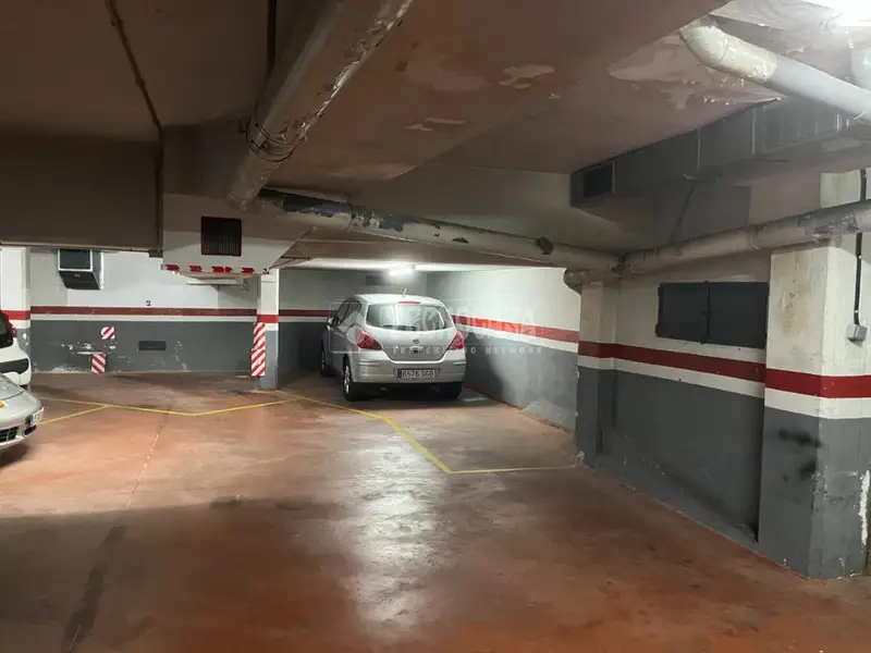 Box/plaza de garaje en venta en Horta Guinardó