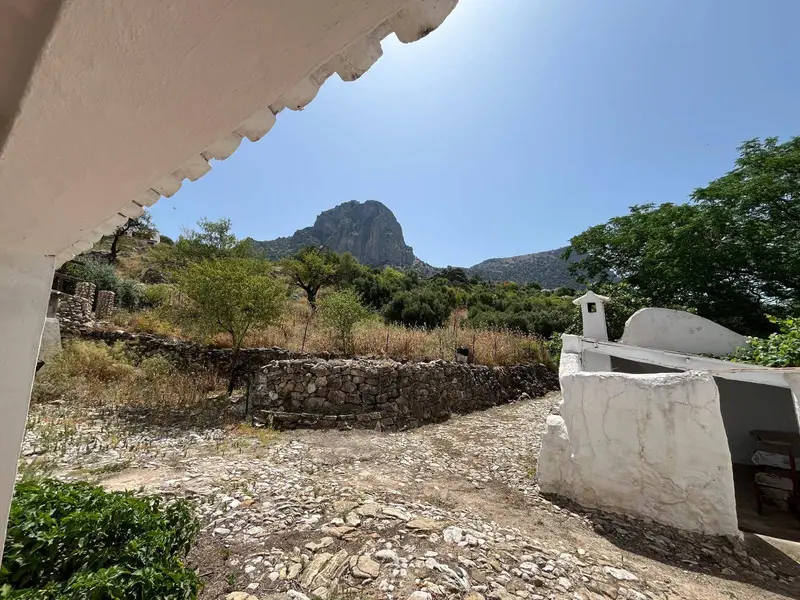 Finca Rustica con Casa en Venta El Gastor