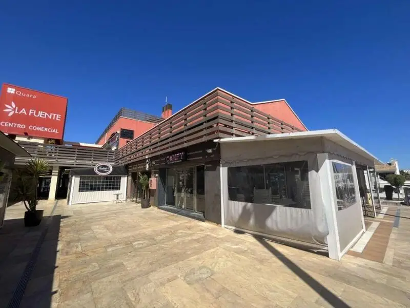 Local Comercial en Villamartin - Restaurante Equipado