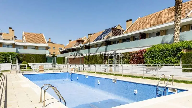 Chalet en Cuarte de Huerva con Piscina Cerca de Zaragoza