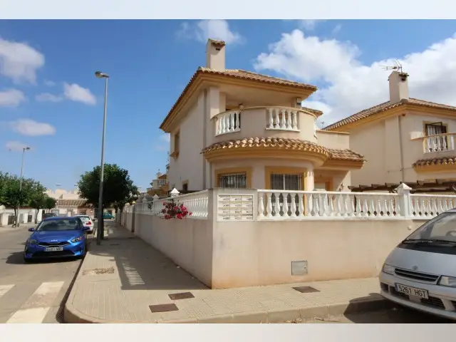 Casa-Villa de 3 Dormitorios en venta Mar Menor, España