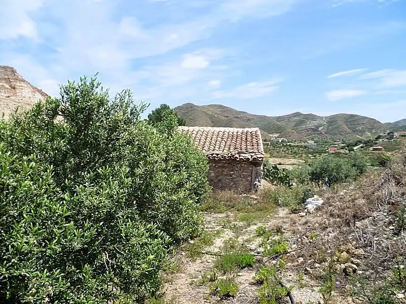 Finca Rustica con Dos Cortijos en Lubrin Almeria