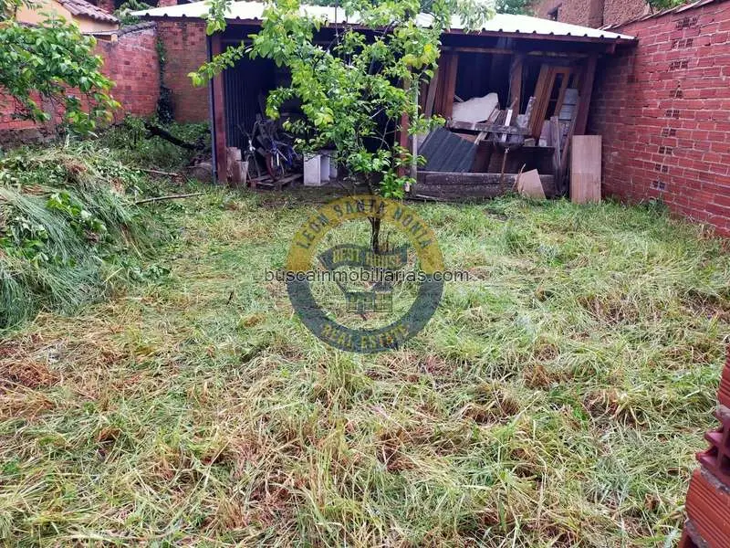 Parcela rústica en venta en León