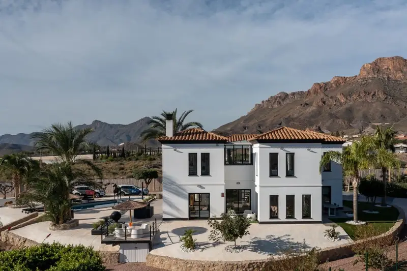 Villa Moderna de Lujo en Pulpí Almería 289m2