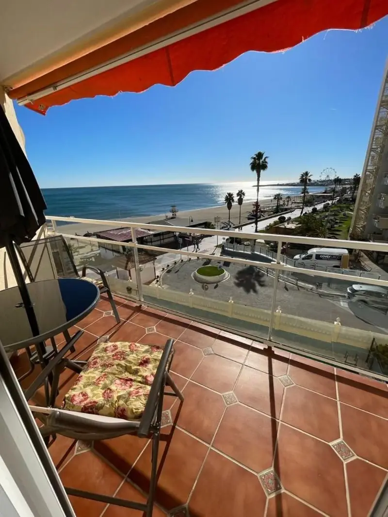 Venta Piso Torremolinos Vistas al Mar Playa Garaje Trastero