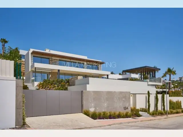 Casa-Villa de 5 Dormitorios en venta La Alquería, España