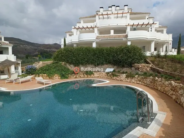 Atico 3 Dormitorios Nueva Andalucia Vistas Espectaculares Cerca Golf