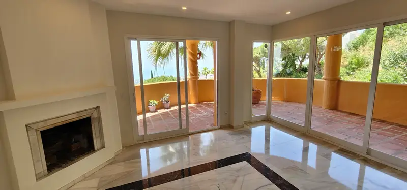 Apartamento 3 Dormitorios Calahonda Costa del Sol
