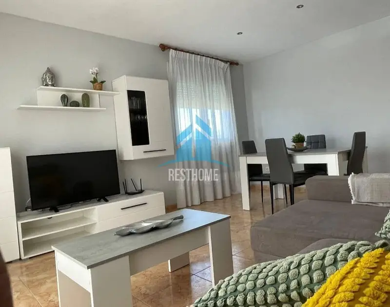 Piso en Venta en Tavernes de la Valldigna  Lujo y Vistas al Mar