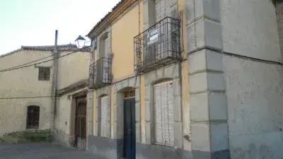 Chalet unifamiliar en venta en Calle Cholas, número 18