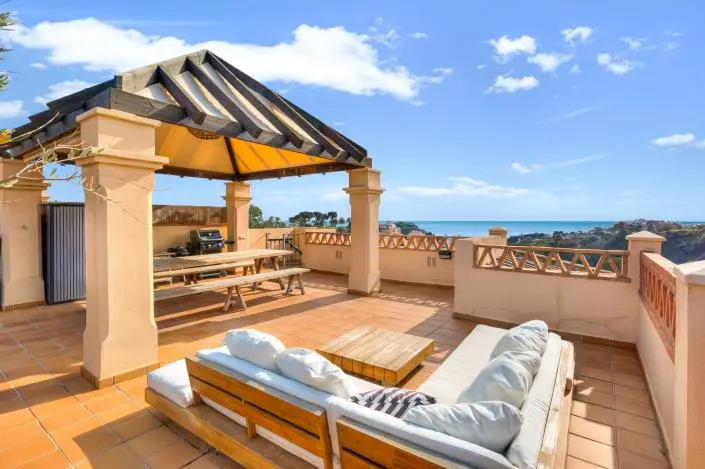 2 Bed Apartment for sale