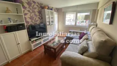 Piso en venta en Paseo de Ocharan Mazas