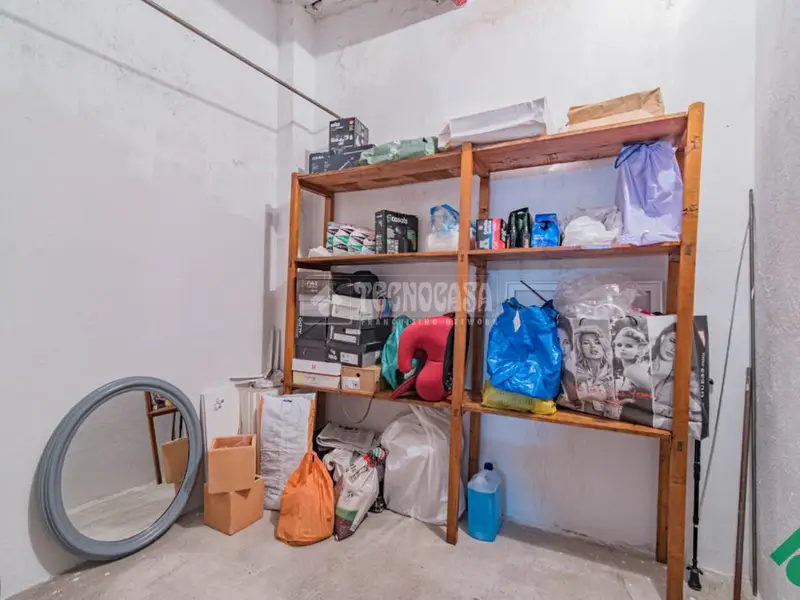 Box/plaza de garaje en venta en Albaicín