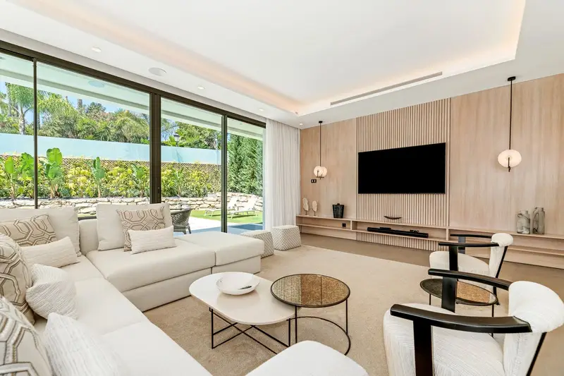 Villa Moderna de Lujo en Venta en Marbella