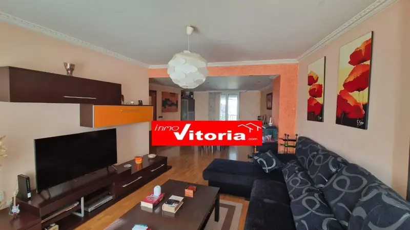 Venta Piso Lakua Vitoria Gasteiz 3 Habitaciones 2 Baños