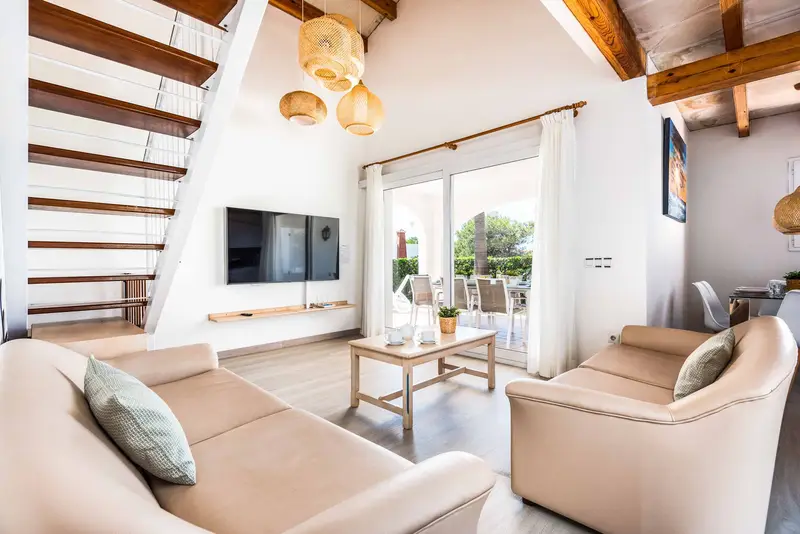Chalet 4 Dormitorios Menorca Alquiler Cerca de la Playa