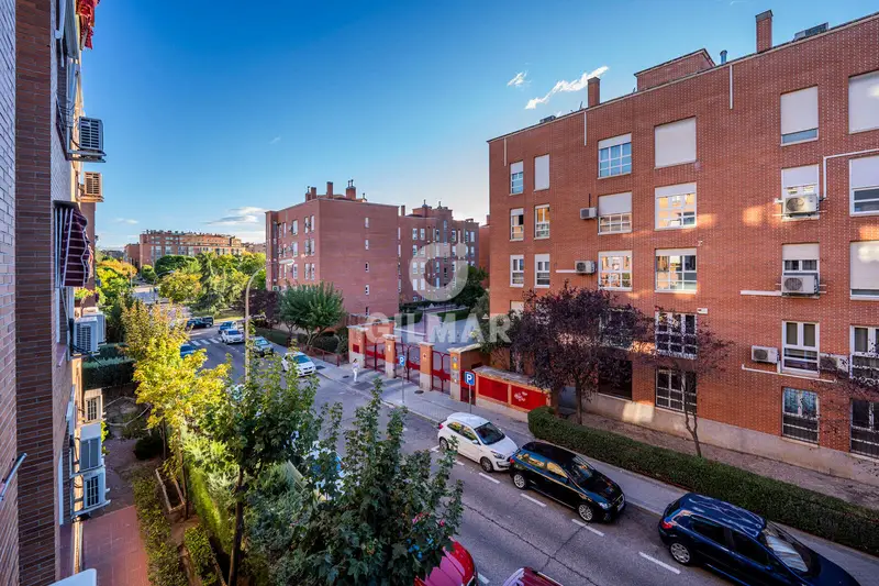 Piso en Alquiler Conde Orgaz Madrid 160m2 4 Dorm 3 Baños