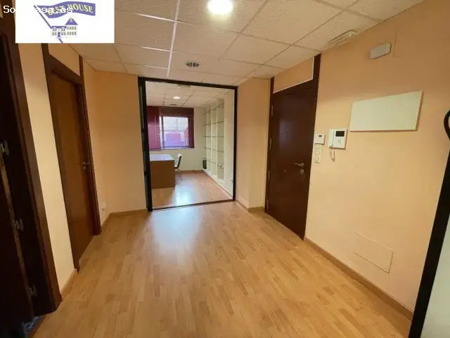 Oficina en Alquiler Centro Altozano 120m2
